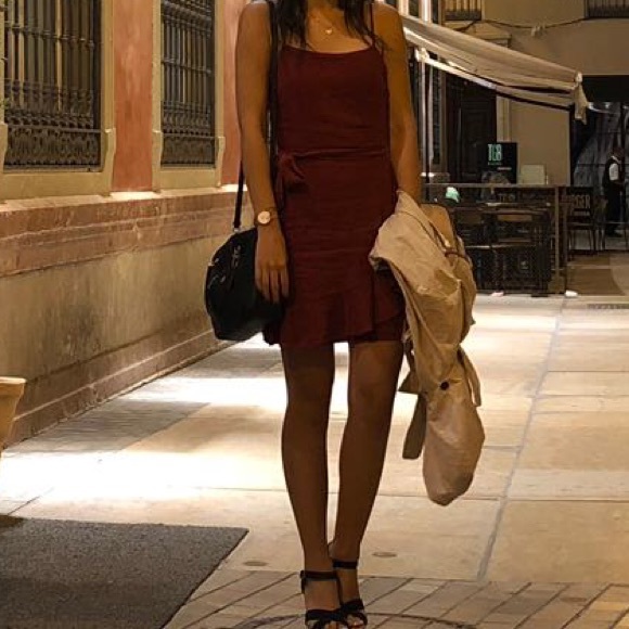 Dark Red Dress - Picture 2 of 2